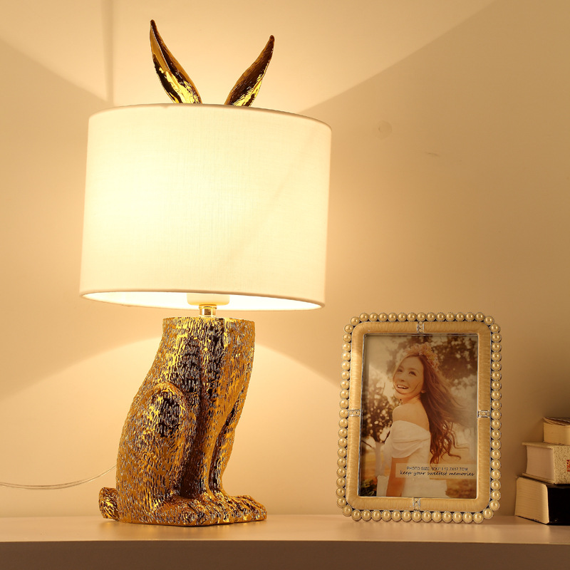Resin Art On Floor - Lampada da Tavolo Creativa a Forma