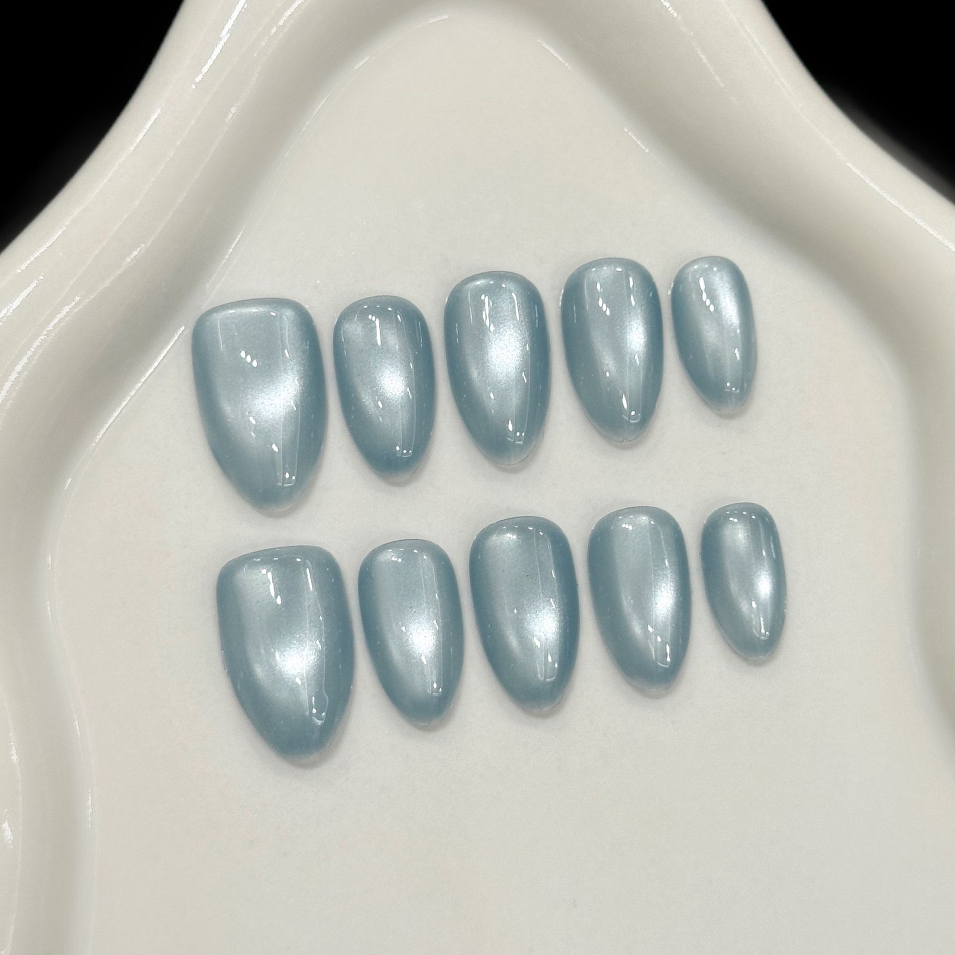 10 Pezzi Unghie Finte Blu Effe - Resin Art And Design recensione e prezzo