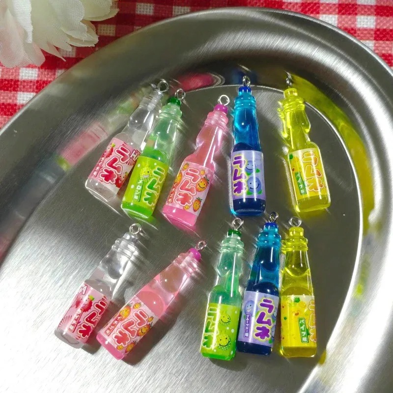 10 Pezzi Ciondoli in Resina a  - Resin Art Jewelry Kit recensione e prezzo