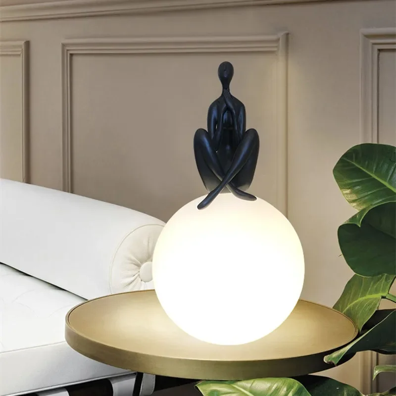 Lampade da Tavolo Italiane, De - Resin Art On Floor recensione e prezzo