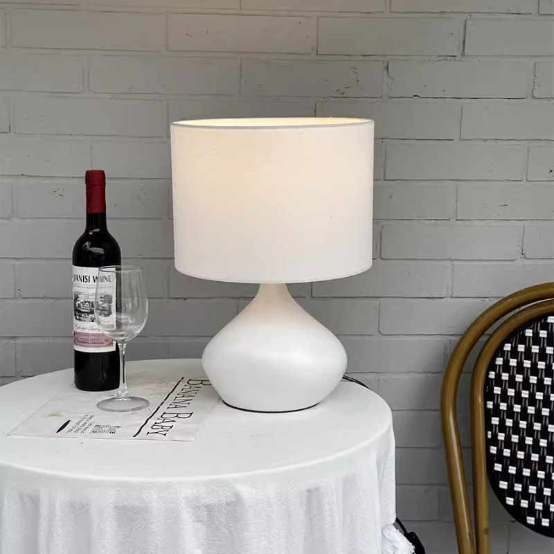 Lampada da Comodino in Stile G - Resin Art On Floor recensione e prezzo